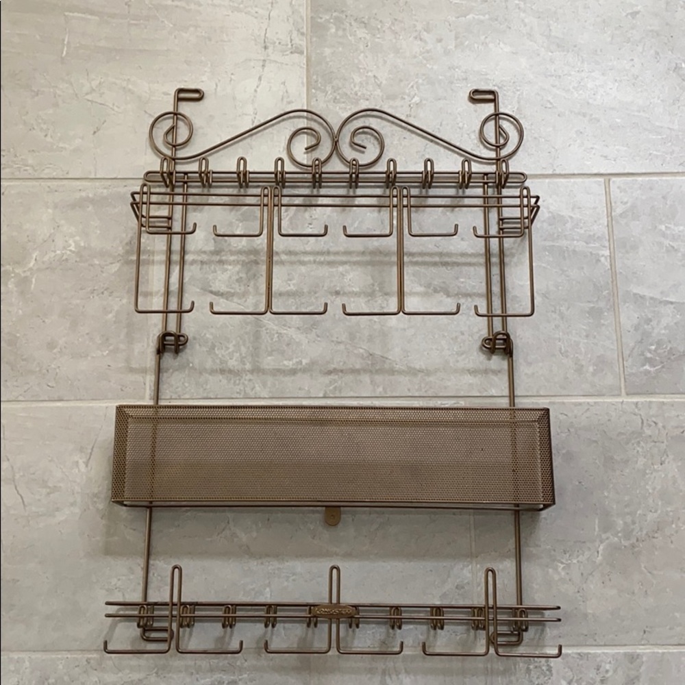 Accessory - Jewelry organizer